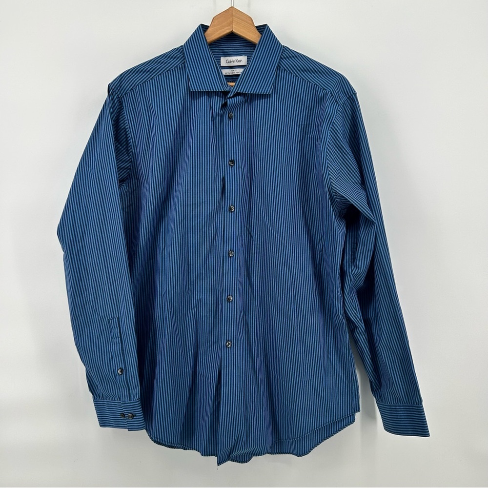 Calvin Klein Shirt Mens 17‎ 34/35 Performance Slim Fit Blue Black Striped Retro